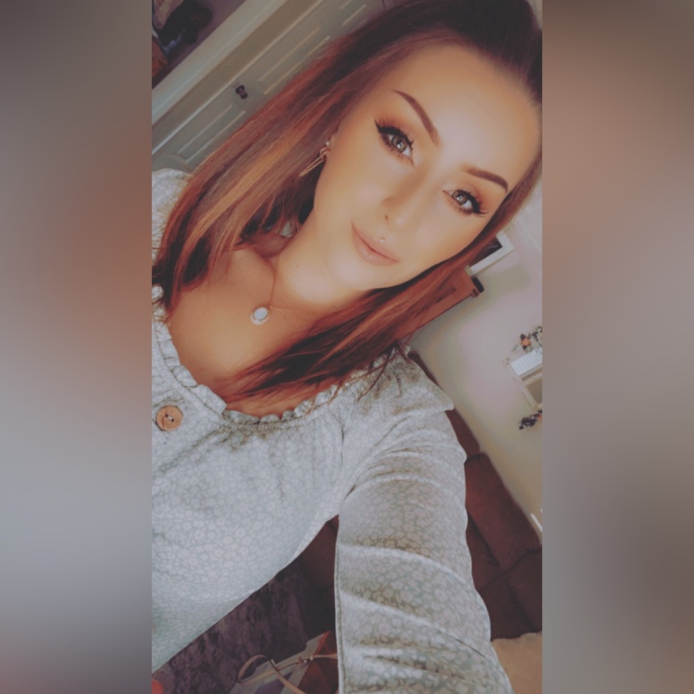 Meet your Posher, Marissa
